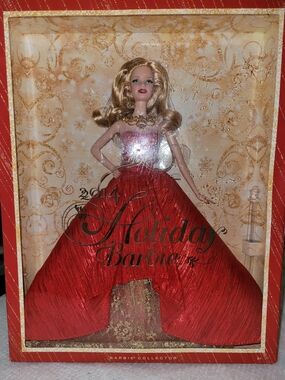 Mattel Barbie Collector 2014 Holiday Barbie in Red Gown